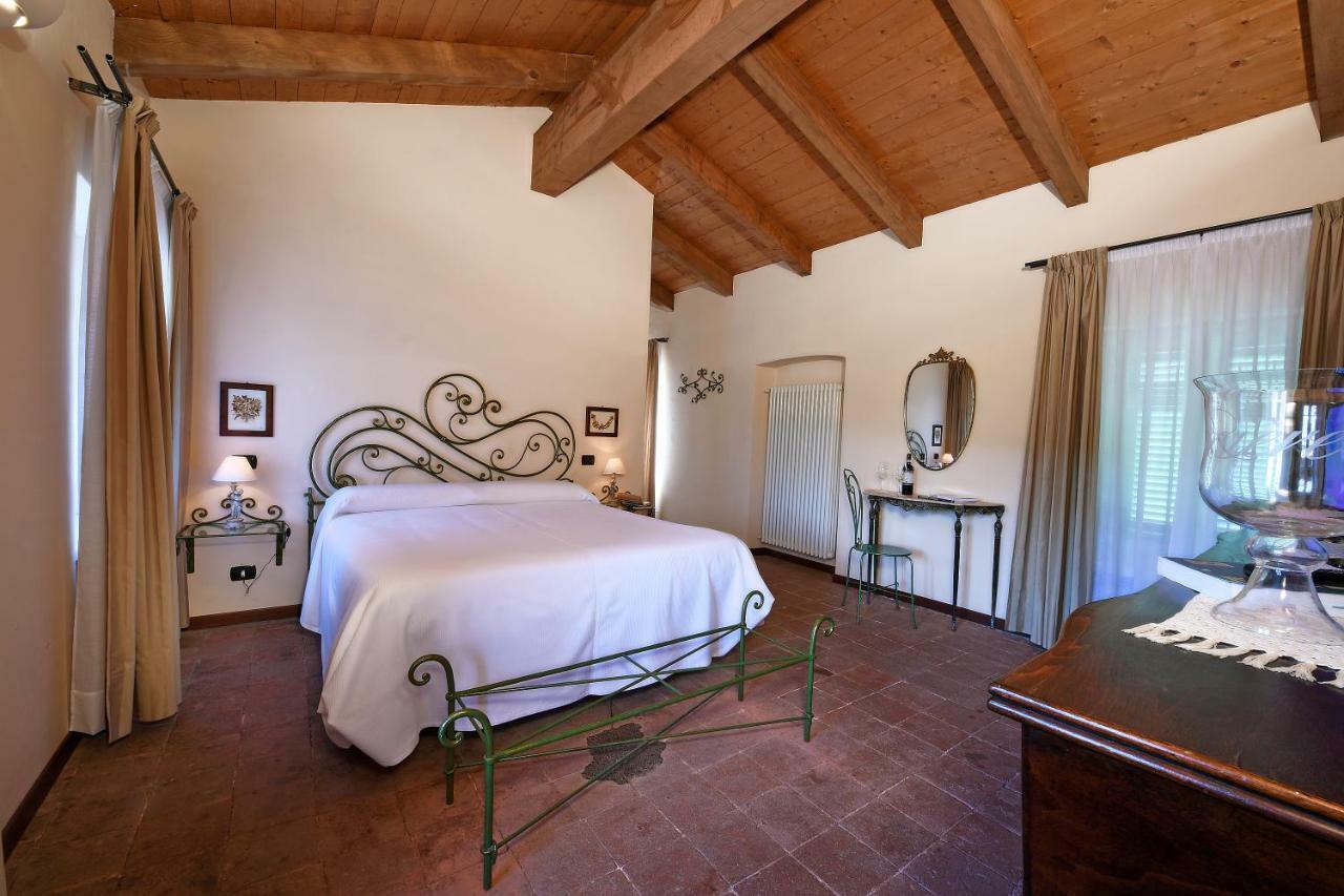 Agriturismo San Martino Clavesana Dış mekan fotoğraf